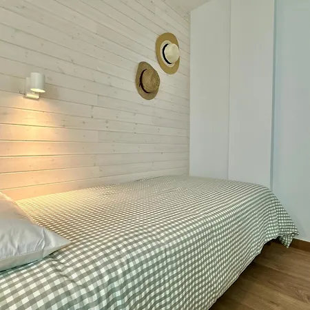 La Casita 2br - Pool, Parking & Aircon Apartamento *