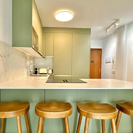 La Casita 2br - Pool, Parking & Aircon Διαμέρισμα *